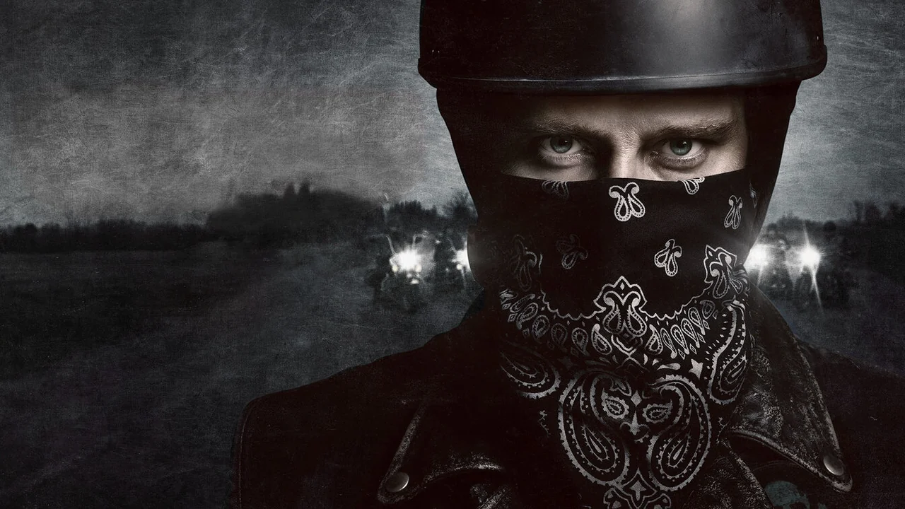 Сериал Под прикрытием (1-2 сезон)